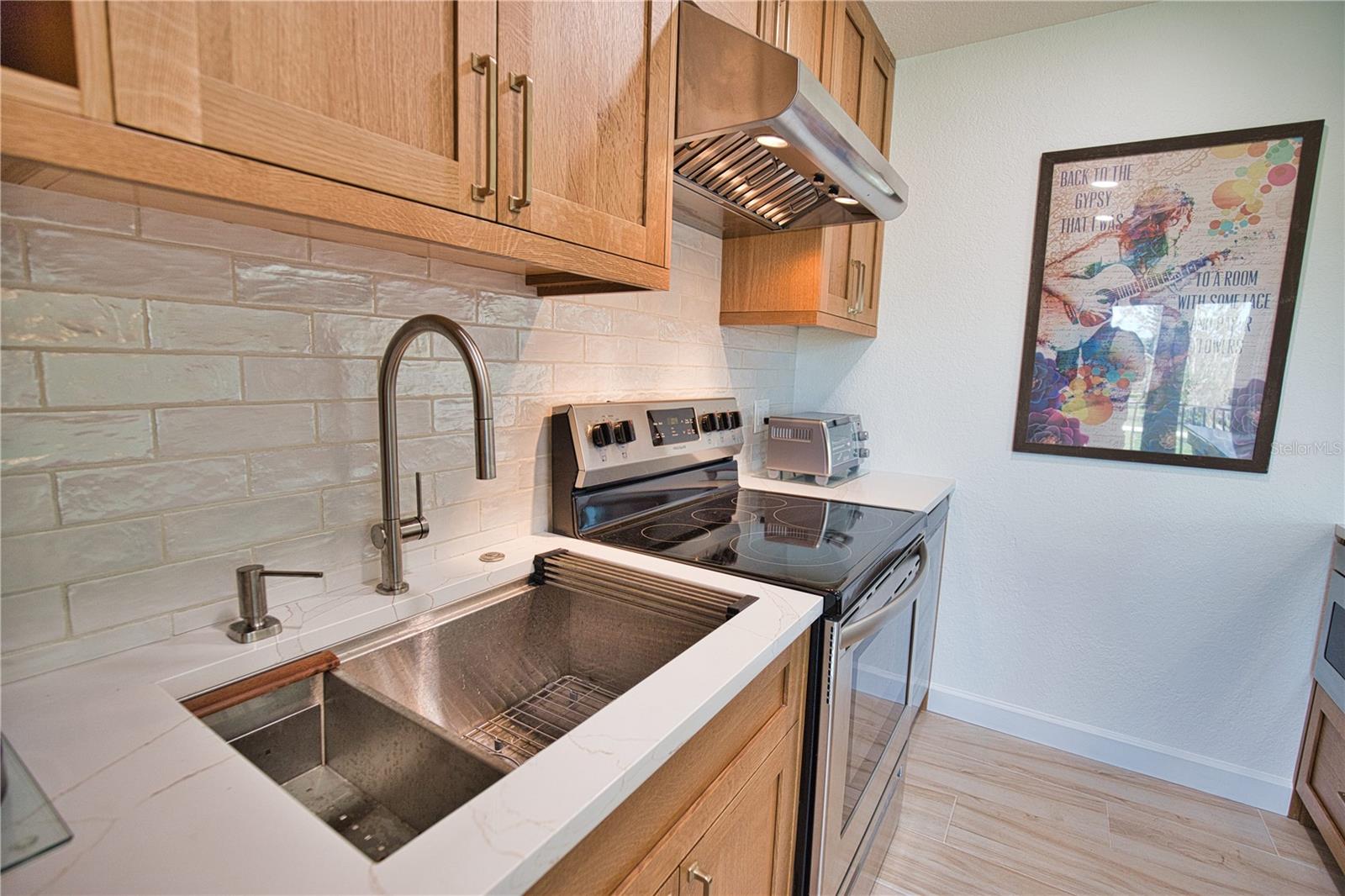 ENGLEWOOD GARDENS - Residential