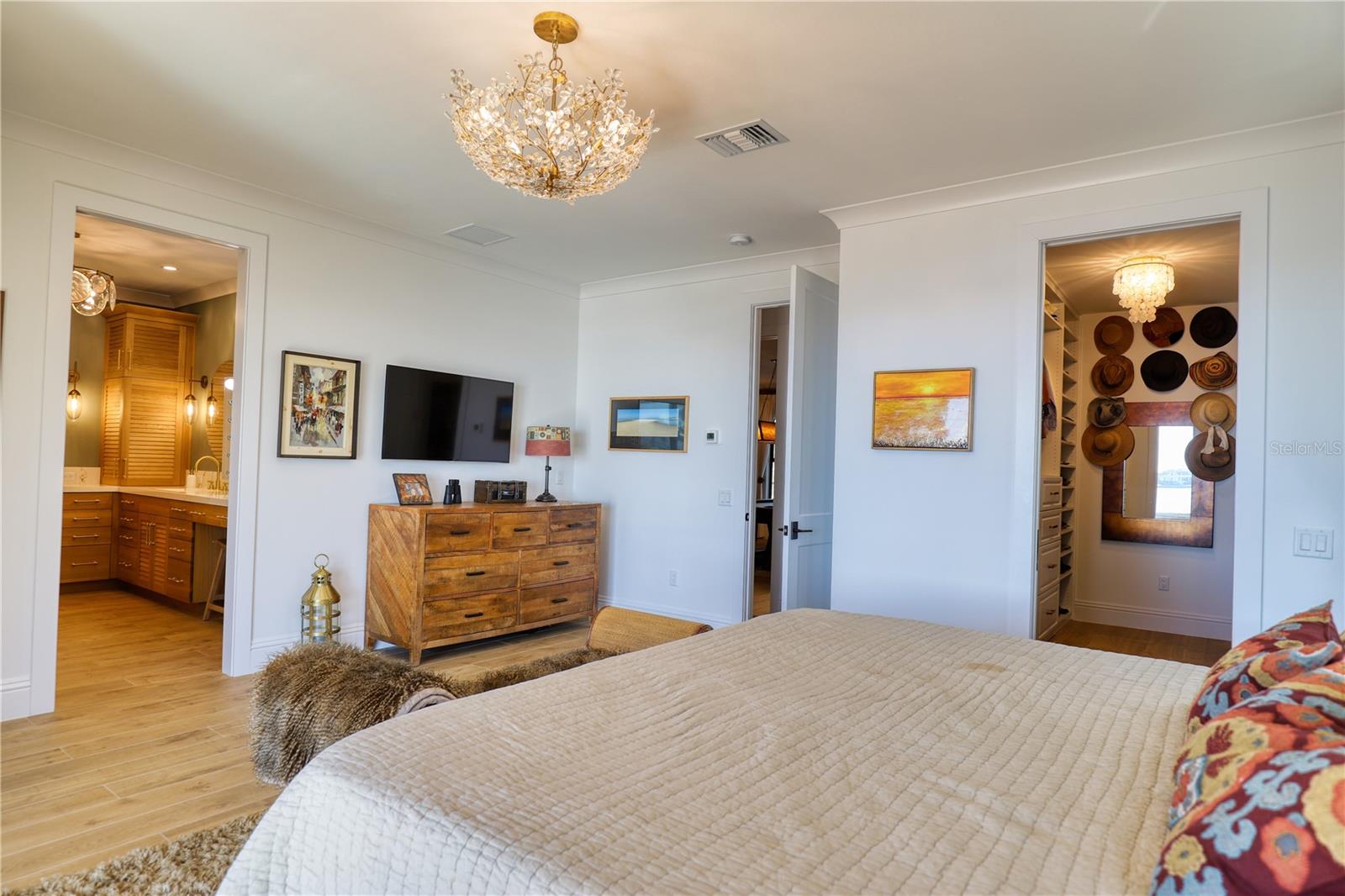 ENGLEWOOD GARDENS - Residential