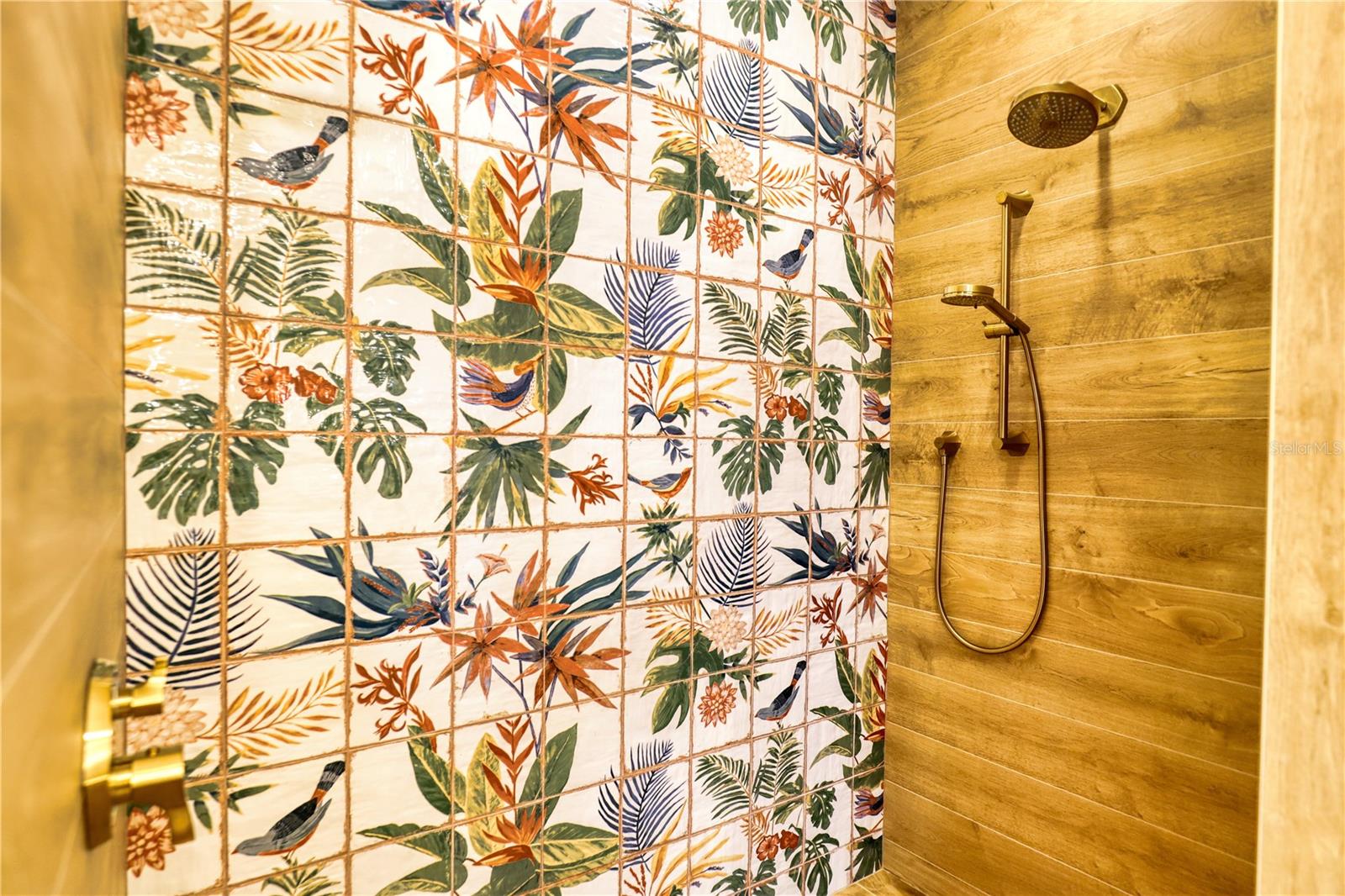 ENGLEWOOD GARDENS - Residential