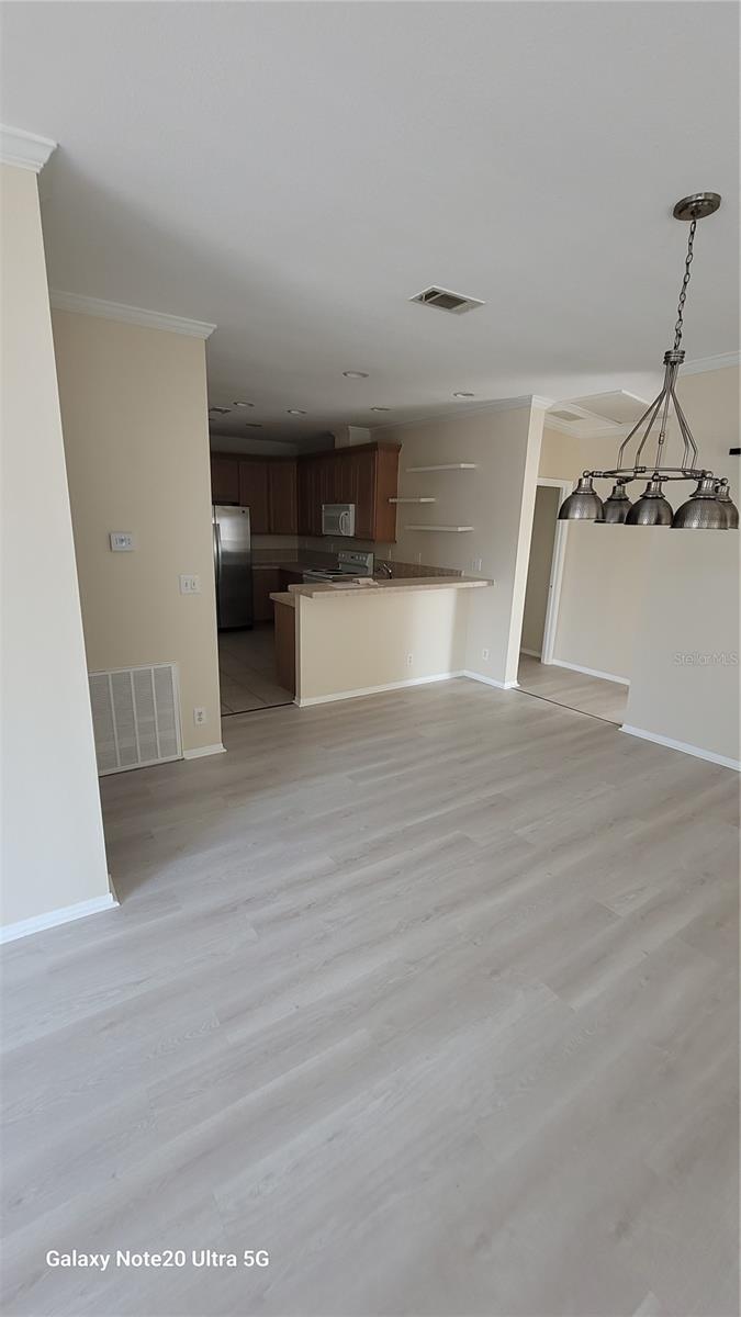 MARINA PALMS - Residential Lease