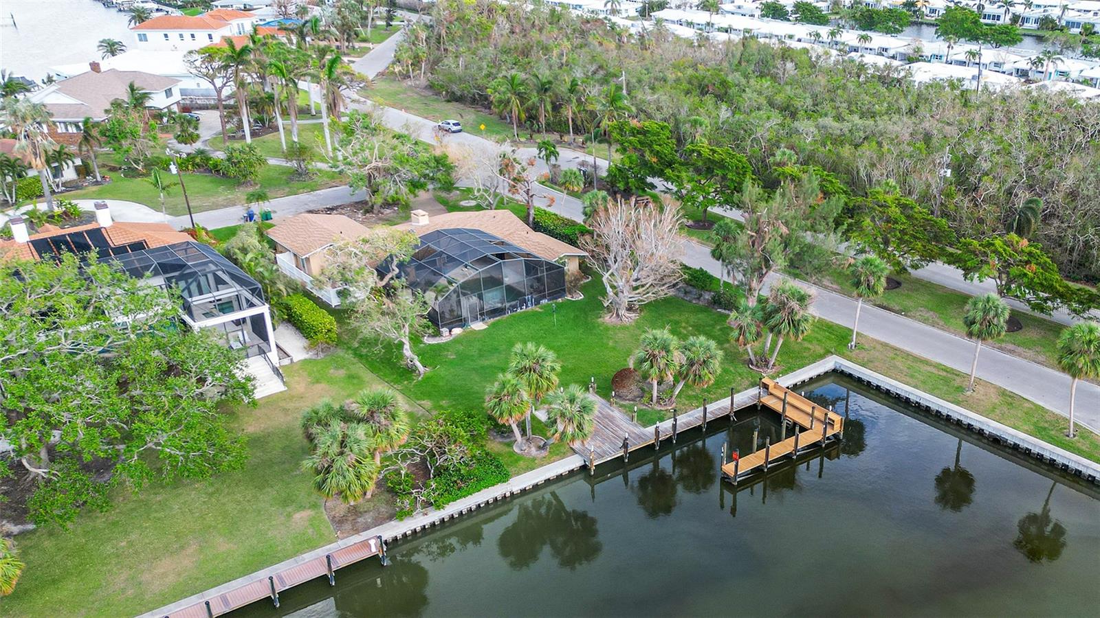 LONGBOAT KEY - Residential