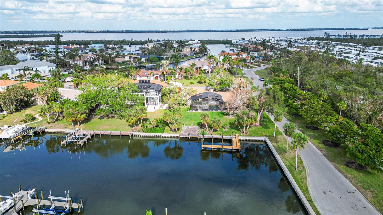 LONGBOAT KEY - Residential