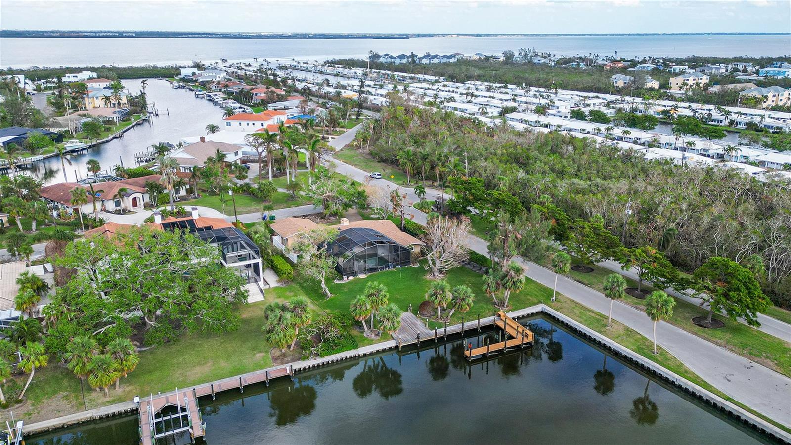 LONGBOAT KEY - Residential
