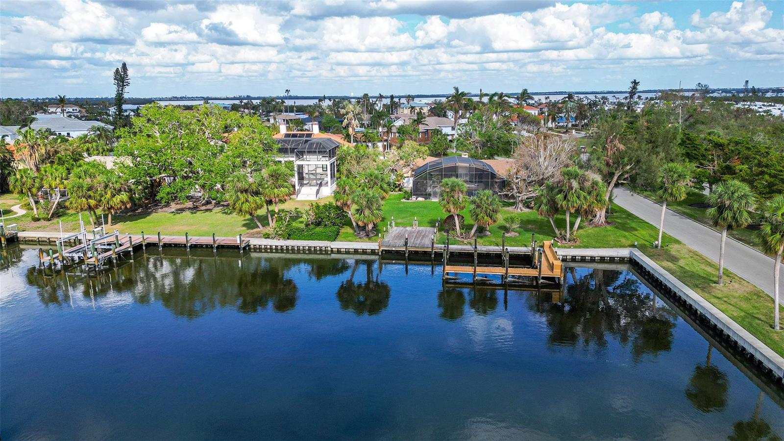 LONGBOAT KEY - Residential
