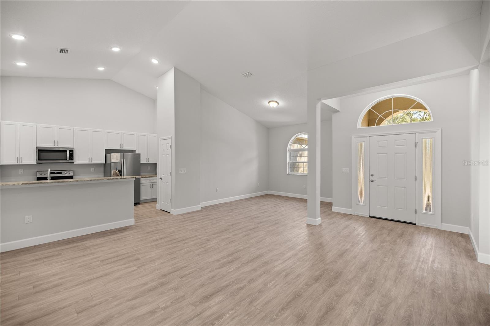 4334 N GRASSTREE DRIVE