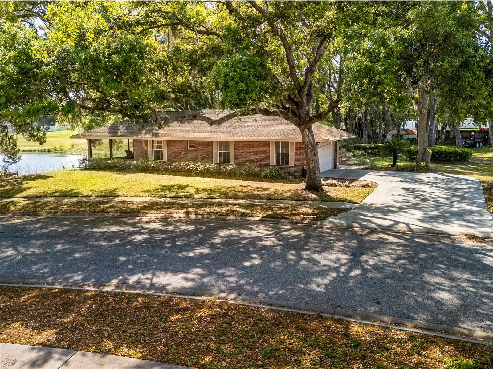 TURTLE LAKES - Residential