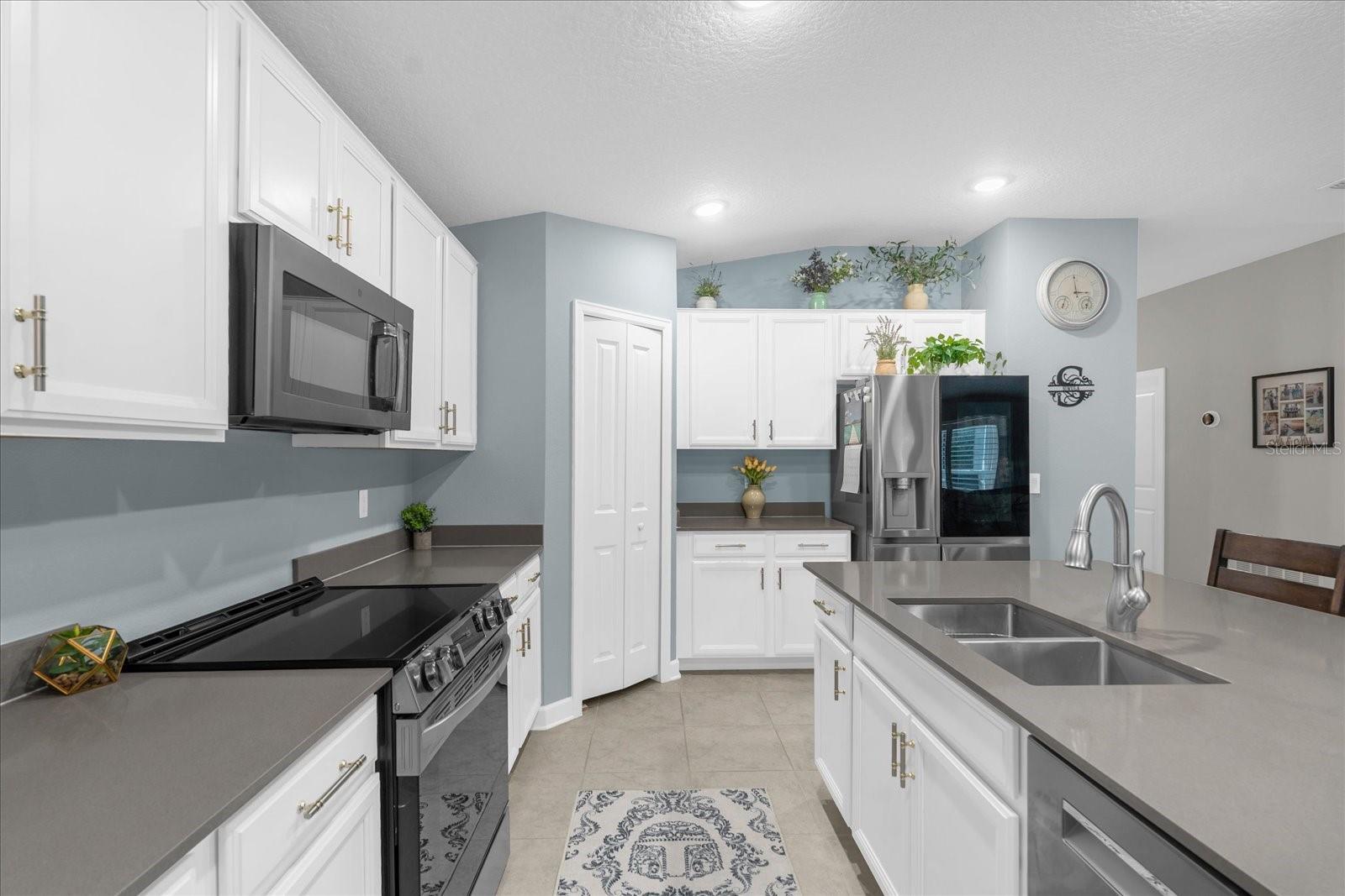 GREATER LAKES PH 4 - Residential