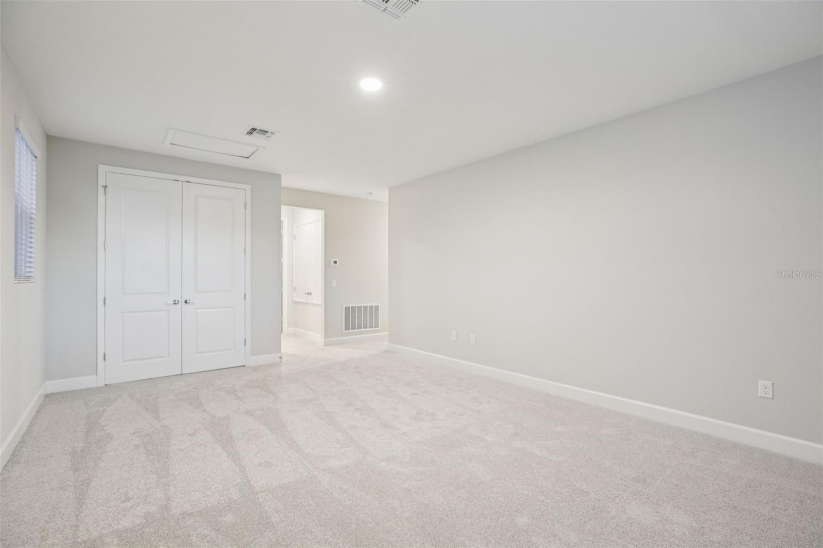 HAWK'S OVERLOOK - Residential