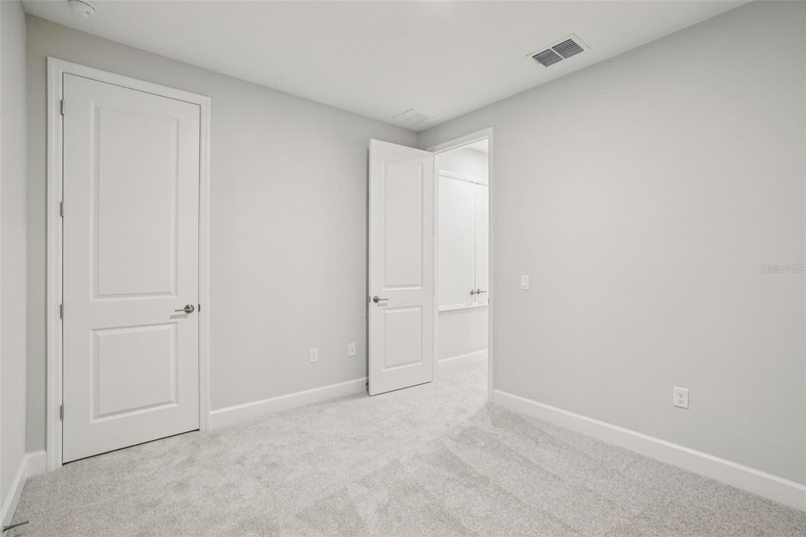 HAWK'S OVERLOOK - Residential