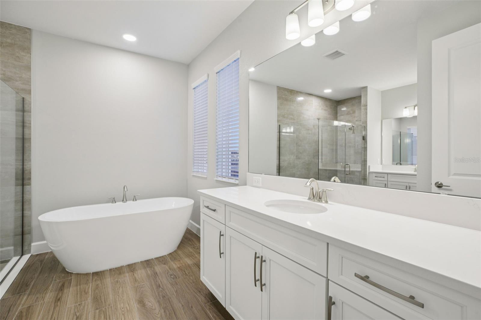 HAWK'S OVERLOOK - Residential