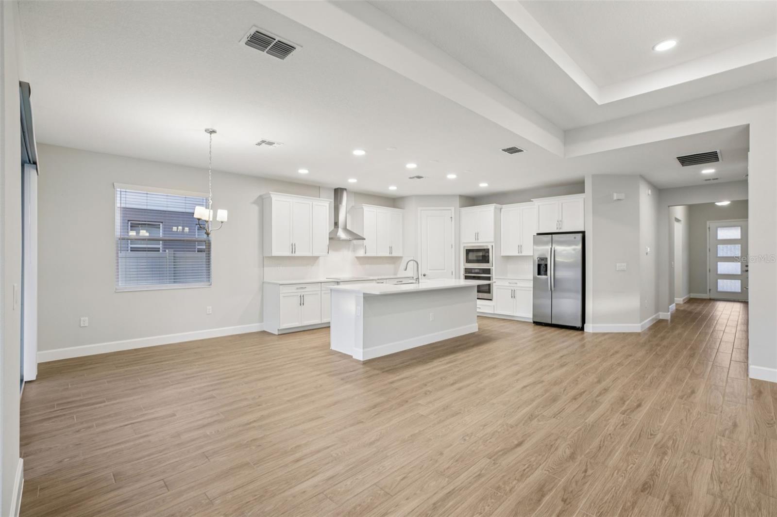 HAWK'S OVERLOOK - Residential