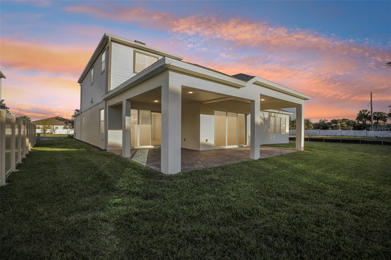 HAWK'S OVERLOOK - Residential