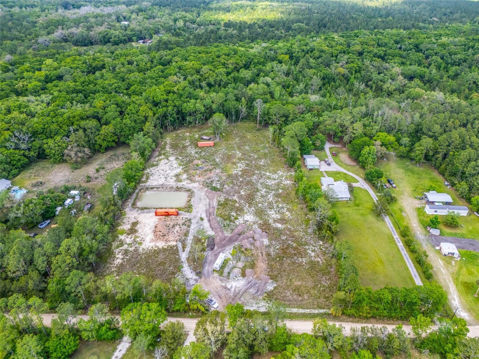 STJOHNS DEV COMPANYS - Land