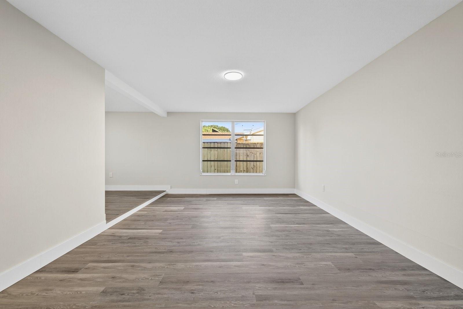 SUNSET HILLS 4TH ADD - Residential