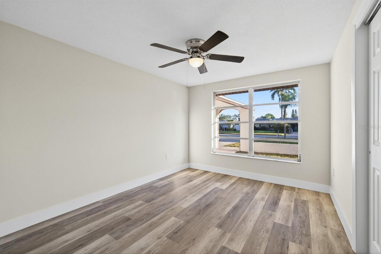 SUNSET HILLS 4TH ADD - Residential