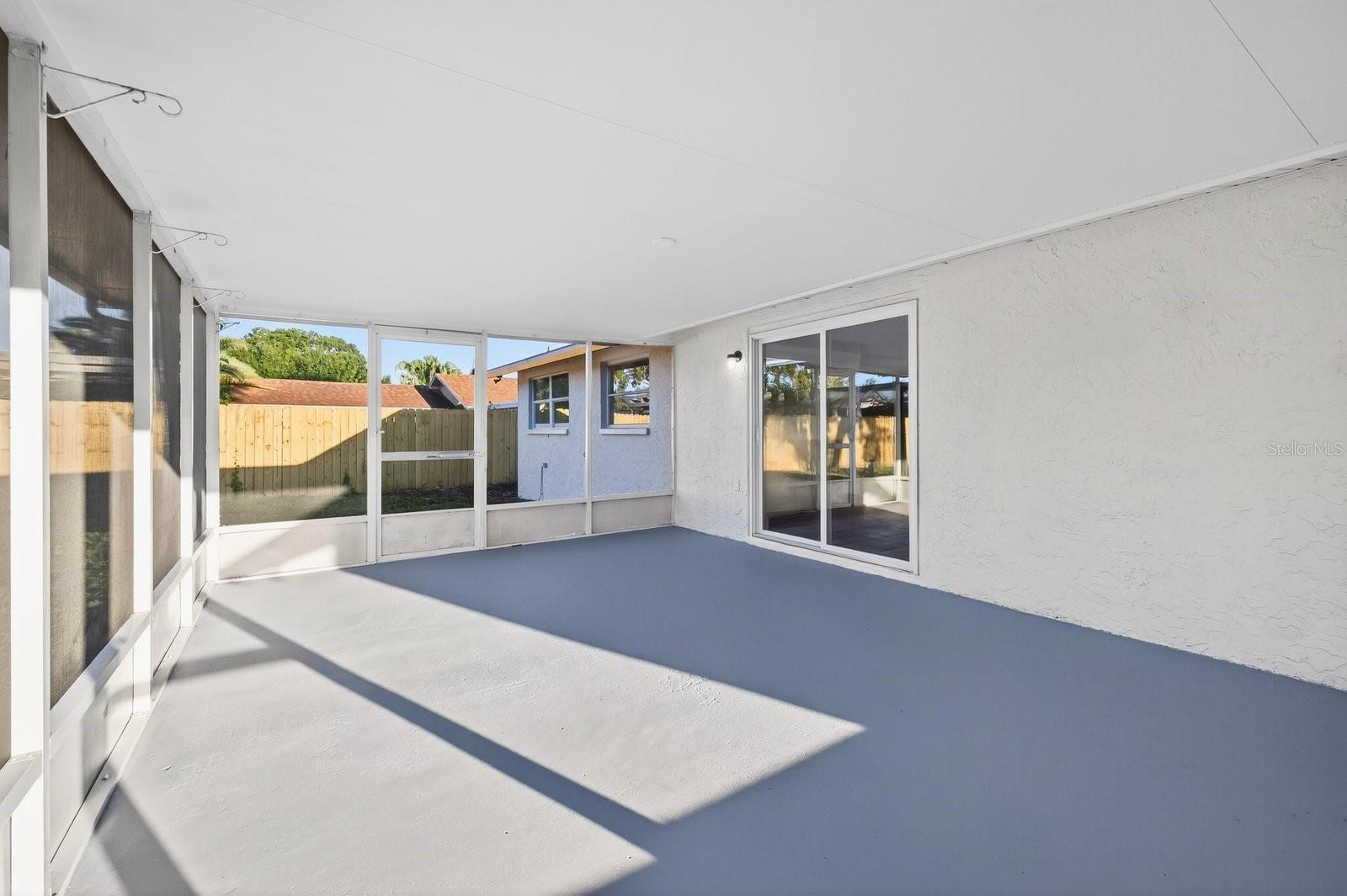 SUNSET HILLS 4TH ADD - Residential