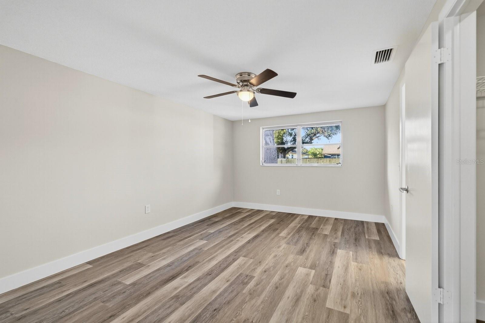 SUNSET HILLS 4TH ADD - Residential