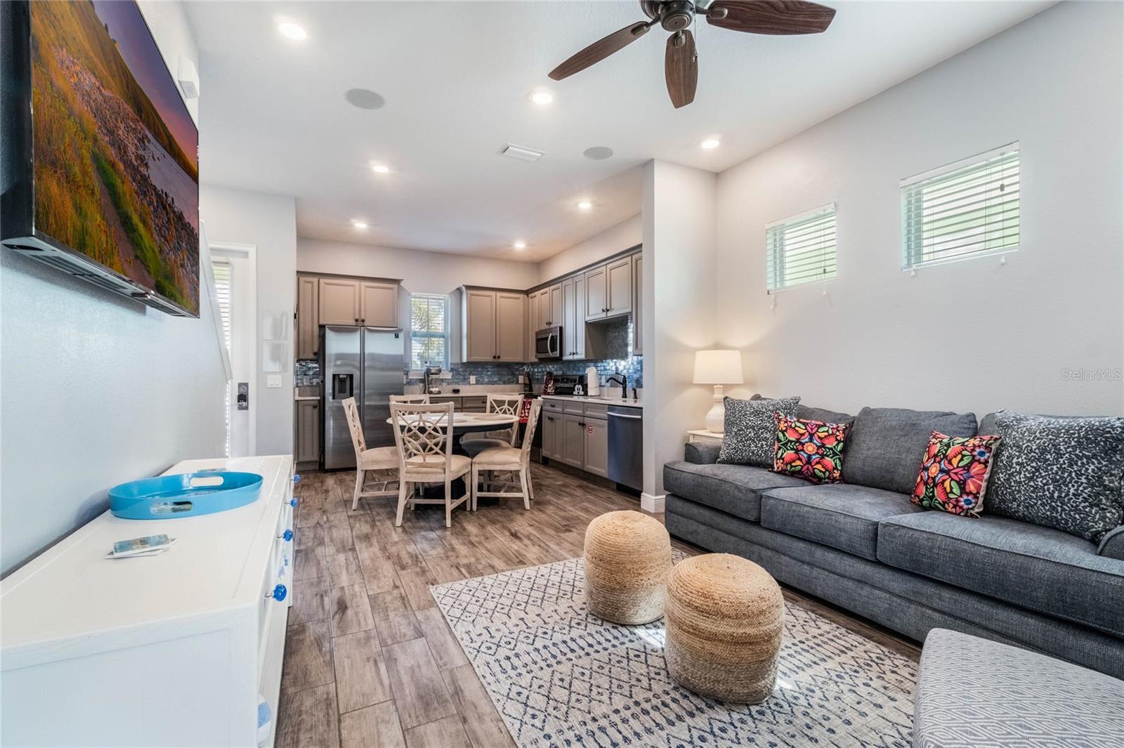 8008 SANDY TOES WAY