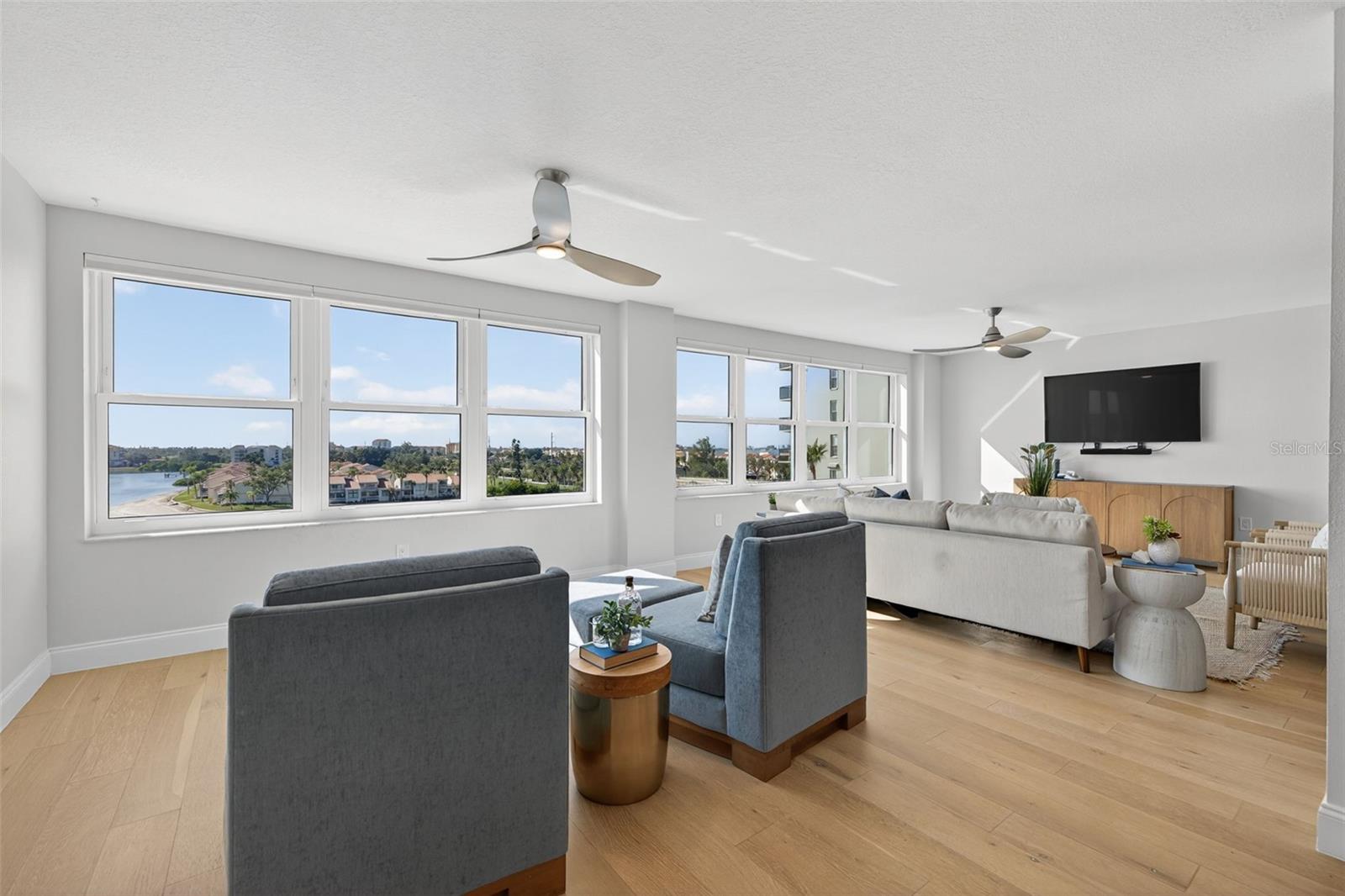 BAYWAY ISLES POINT BRITTANY FOUR - Residential