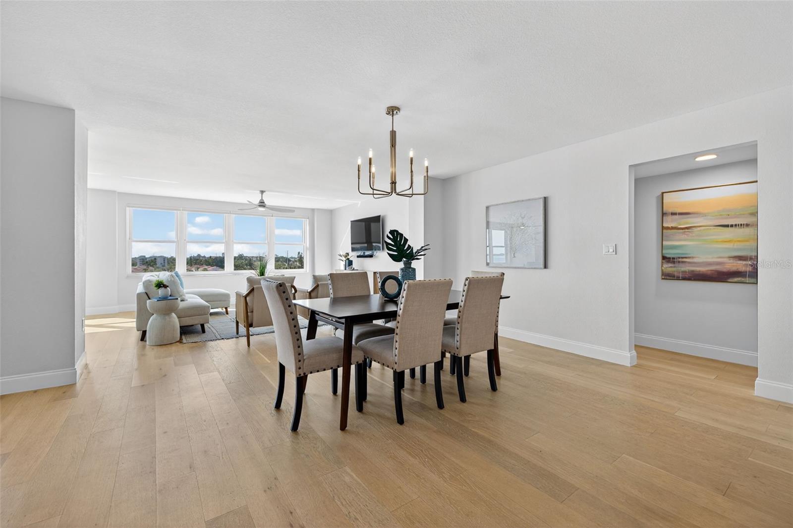 BAYWAY ISLES POINT BRITTANY FOUR - Residential