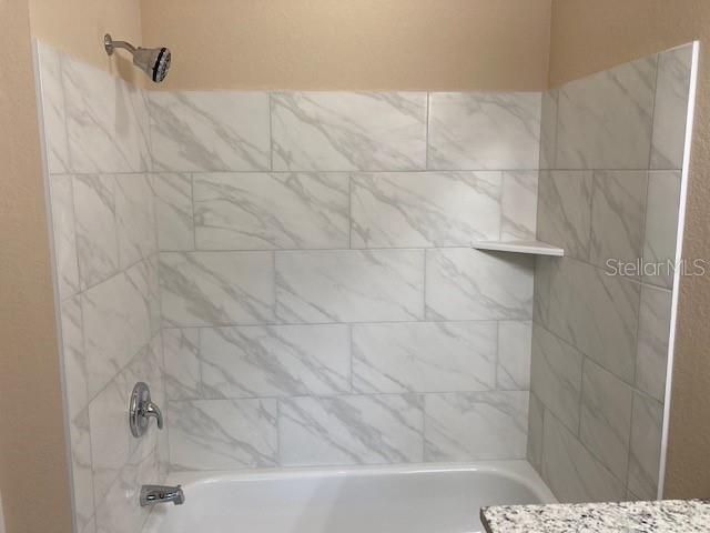 ADMIRALS WALK - Residential Lease