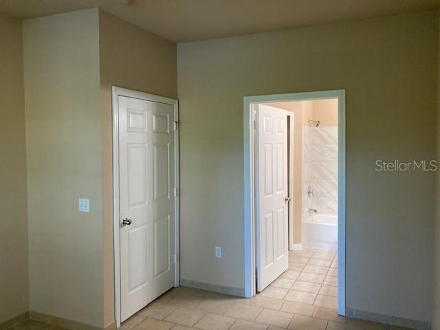 ADMIRALS WALK - Residential Lease