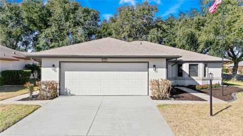 Photo of 21821 King John Street, Leesburg, FL 34748 (MLS # O6382093)