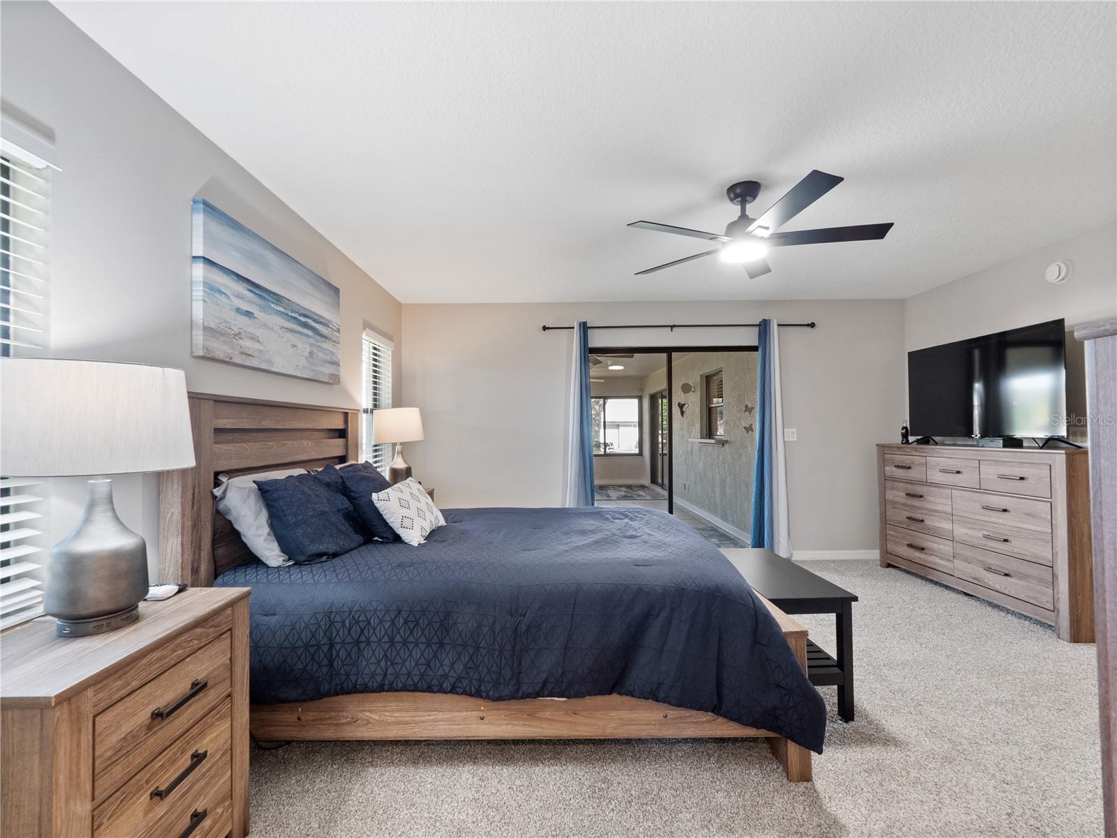 ROYAL HIGHLANDS - Residential