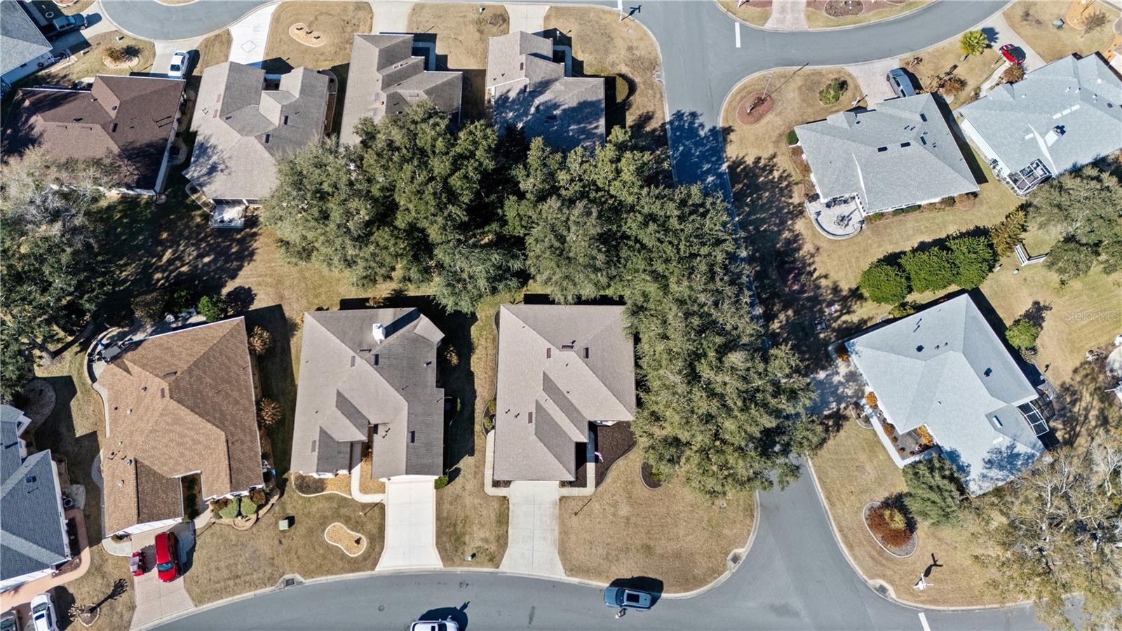 ROYAL HIGHLANDS - Residential