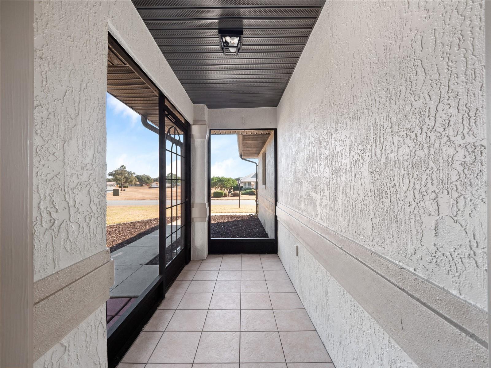 ROYAL HIGHLANDS - Residential