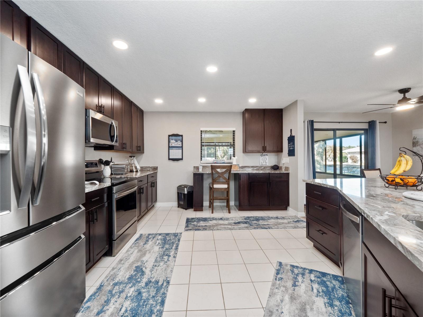 ROYAL HIGHLANDS - Residential