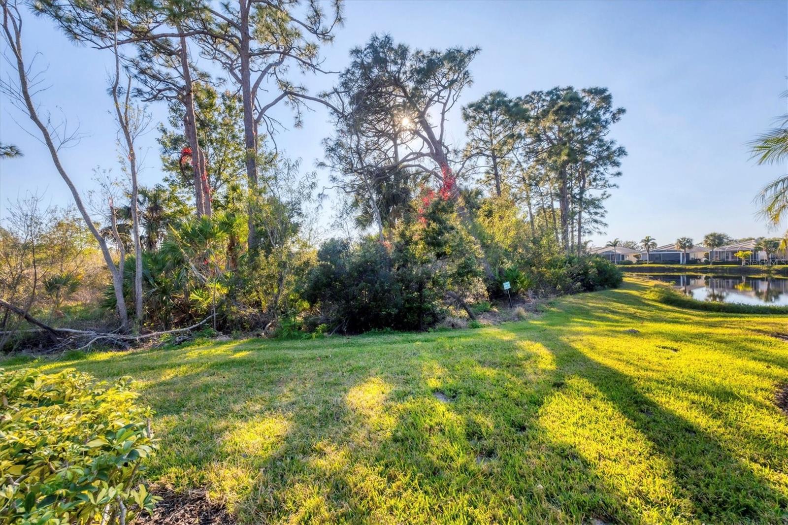 BUCKINGHAM MEADOWS ST ANDREWS EAST - Residential