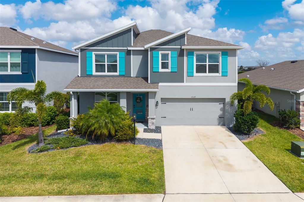 Photo of 17127 Barnwood Place, Bradenton, FL 34211 (MLS # A4683590)