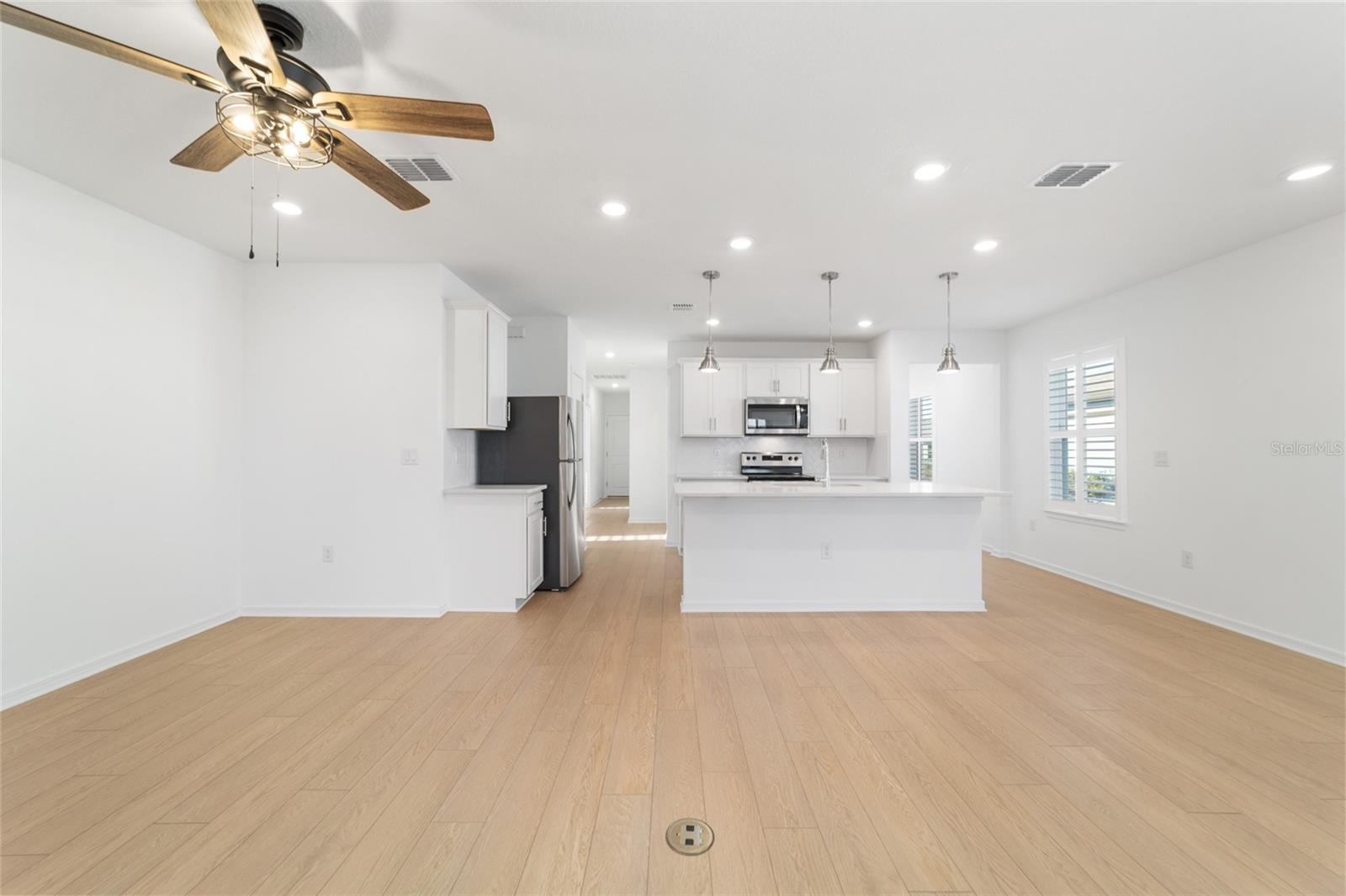 STONE CREEK - Residential