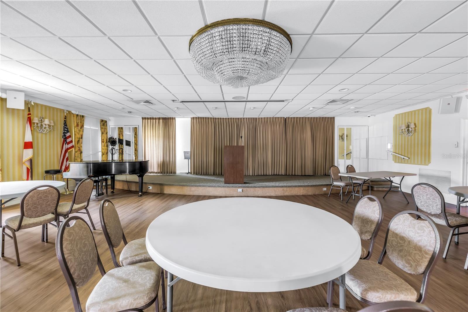 BAYWAY ISLES POINT BRITTANY FOUR - Residential