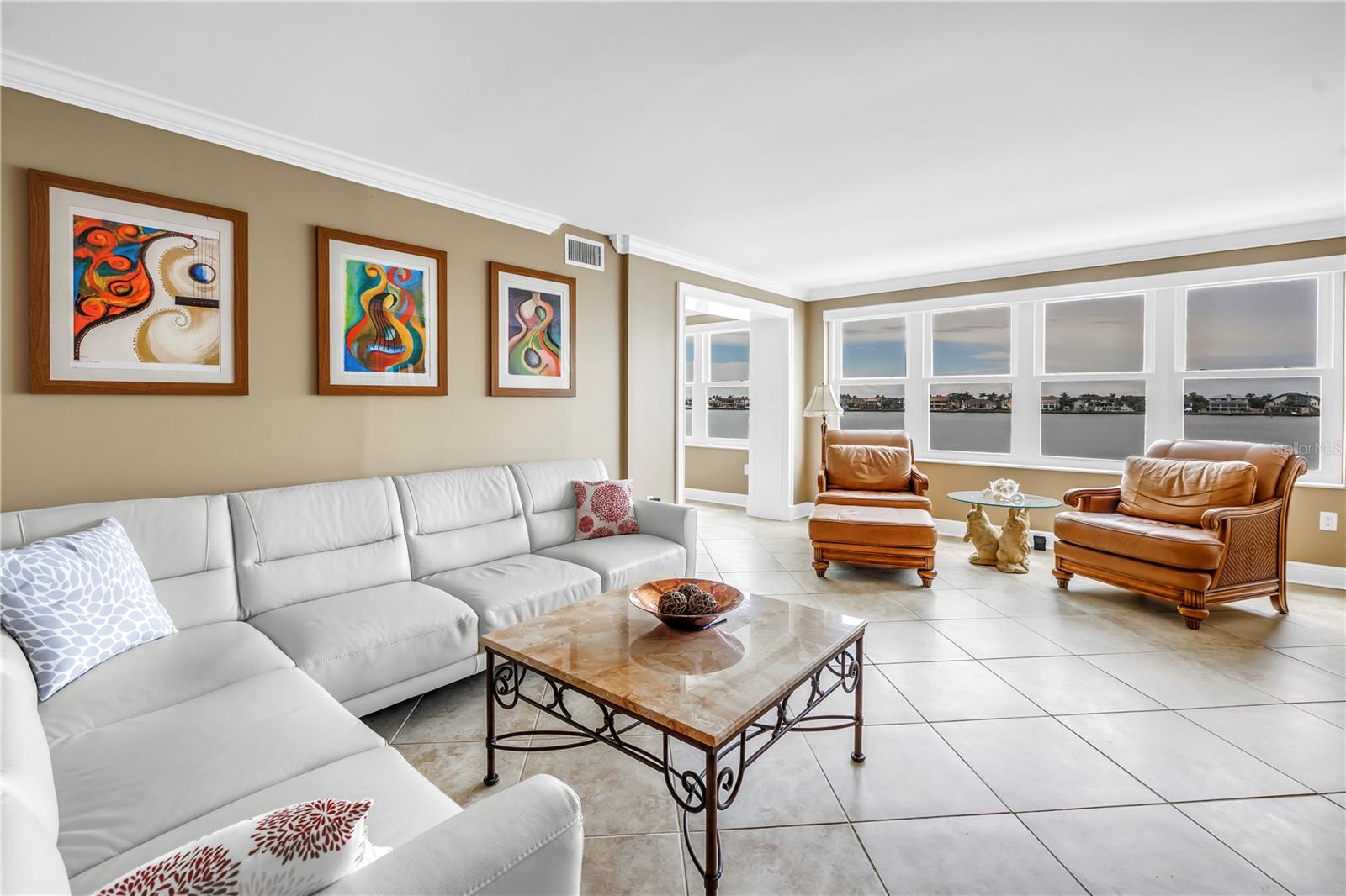 BAYWAY ISLES POINT BRITTANY FOUR - Residential