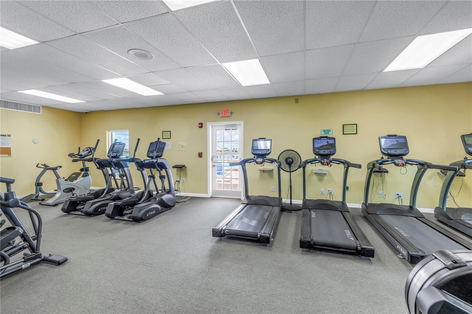 BAYWAY ISLES POINT BRITTANY FOUR - Residential