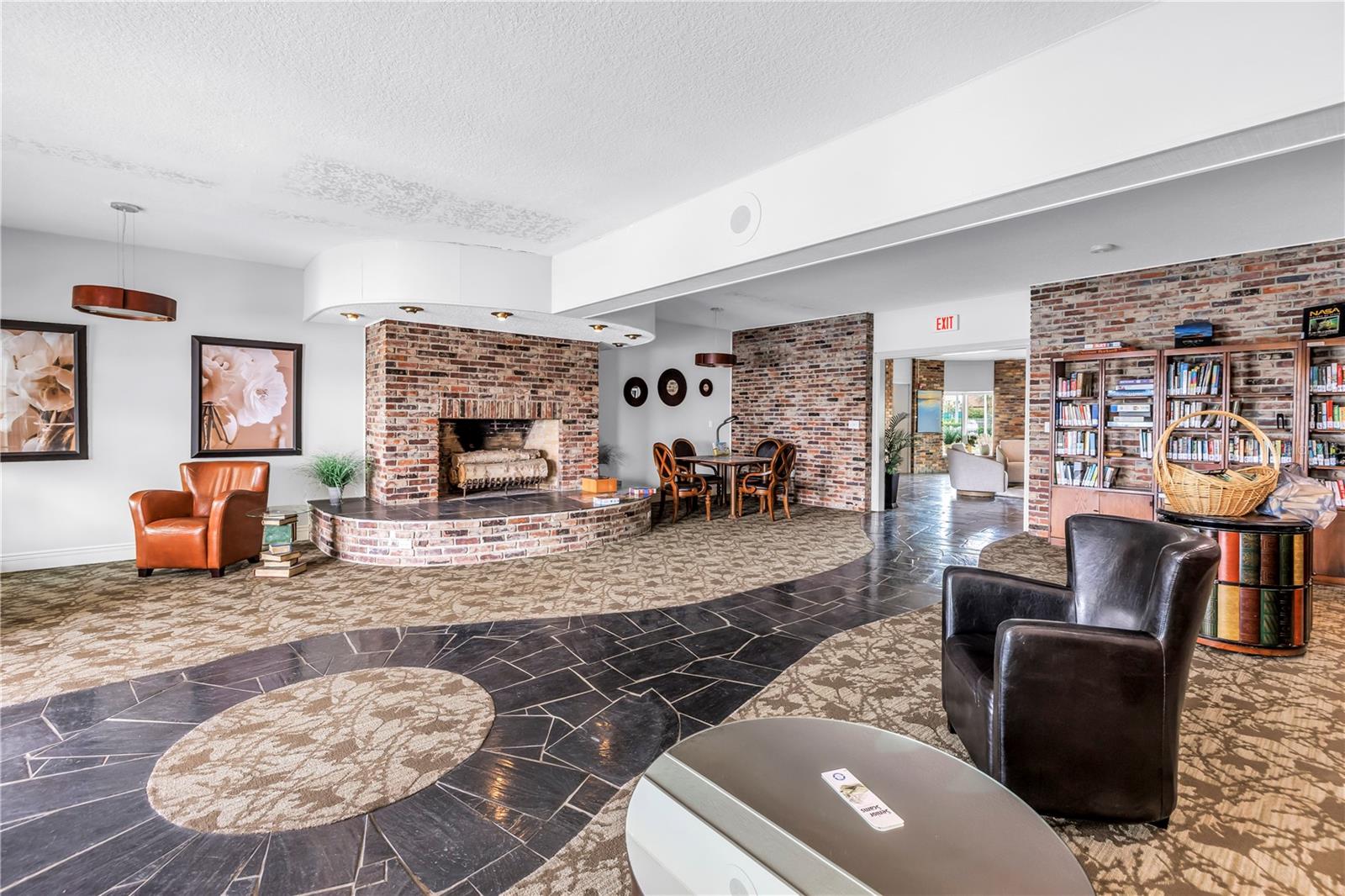 BAYWAY ISLES POINT BRITTANY FOUR - Residential