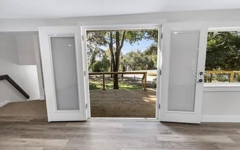 LAKEVIEW HLNDS - Residential