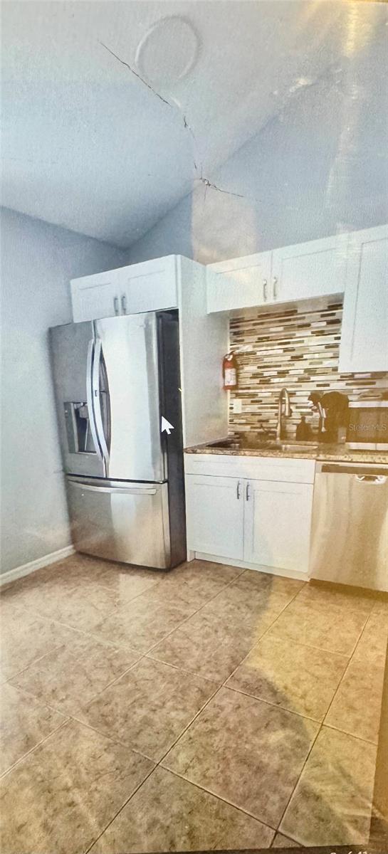 CRYSTAL RIDGE - Residential Lease