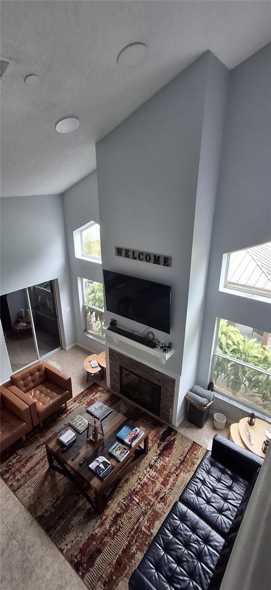 CRYSTAL RIDGE - Residential Lease