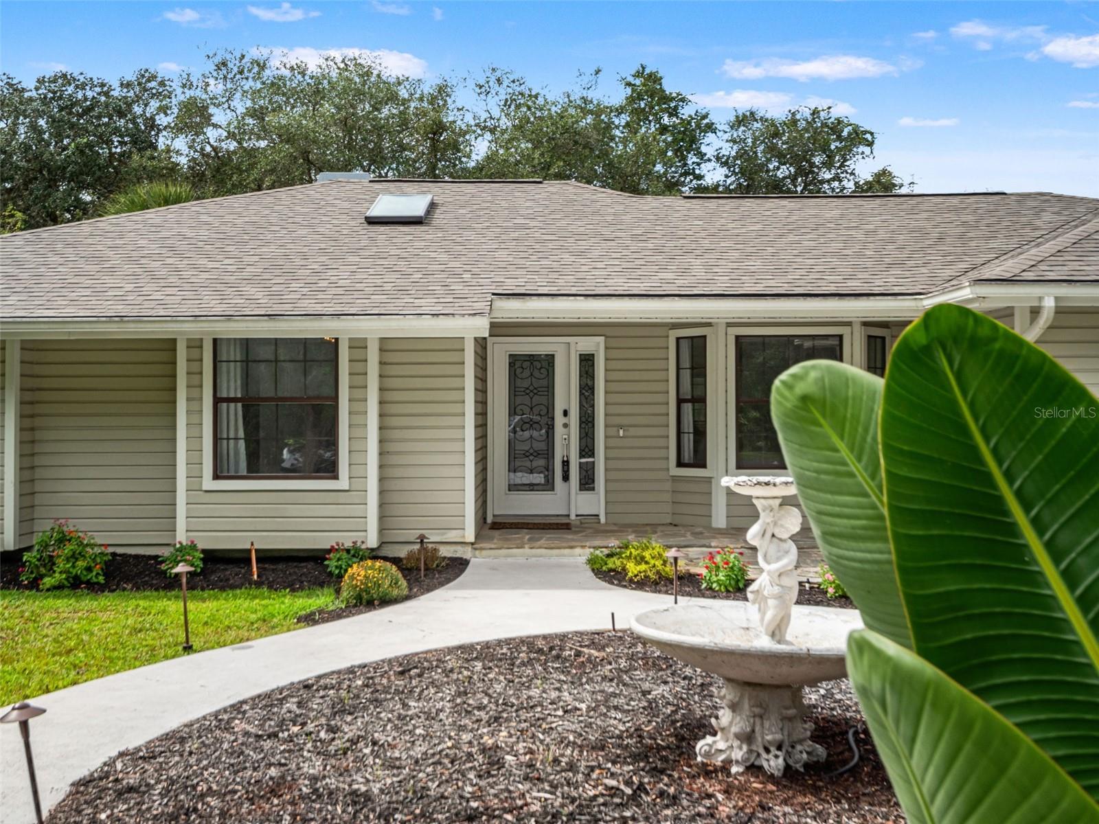 298 LAKE MARKHAM ROAD