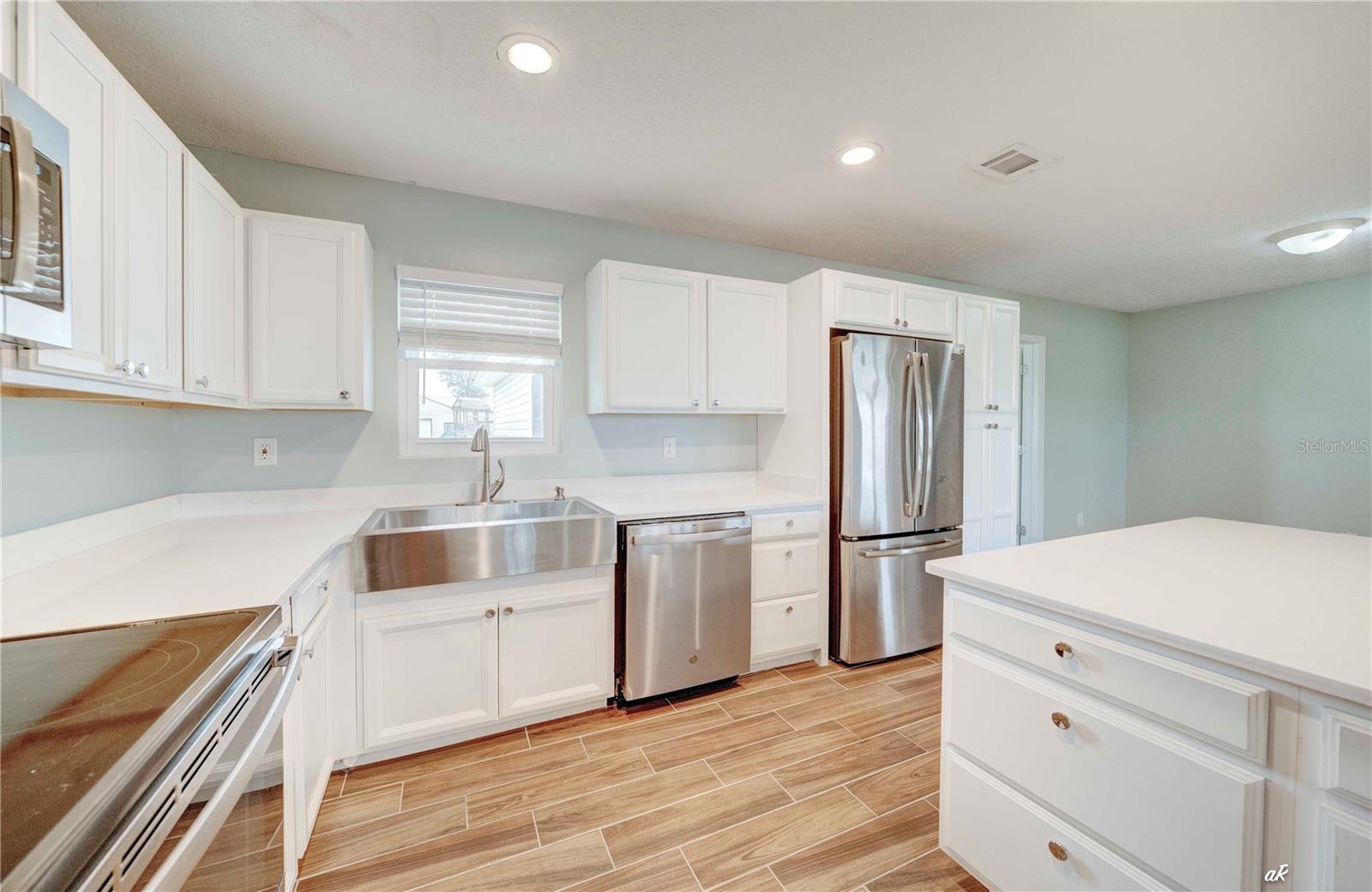 CHEROKEE HEIGHTS - Residential