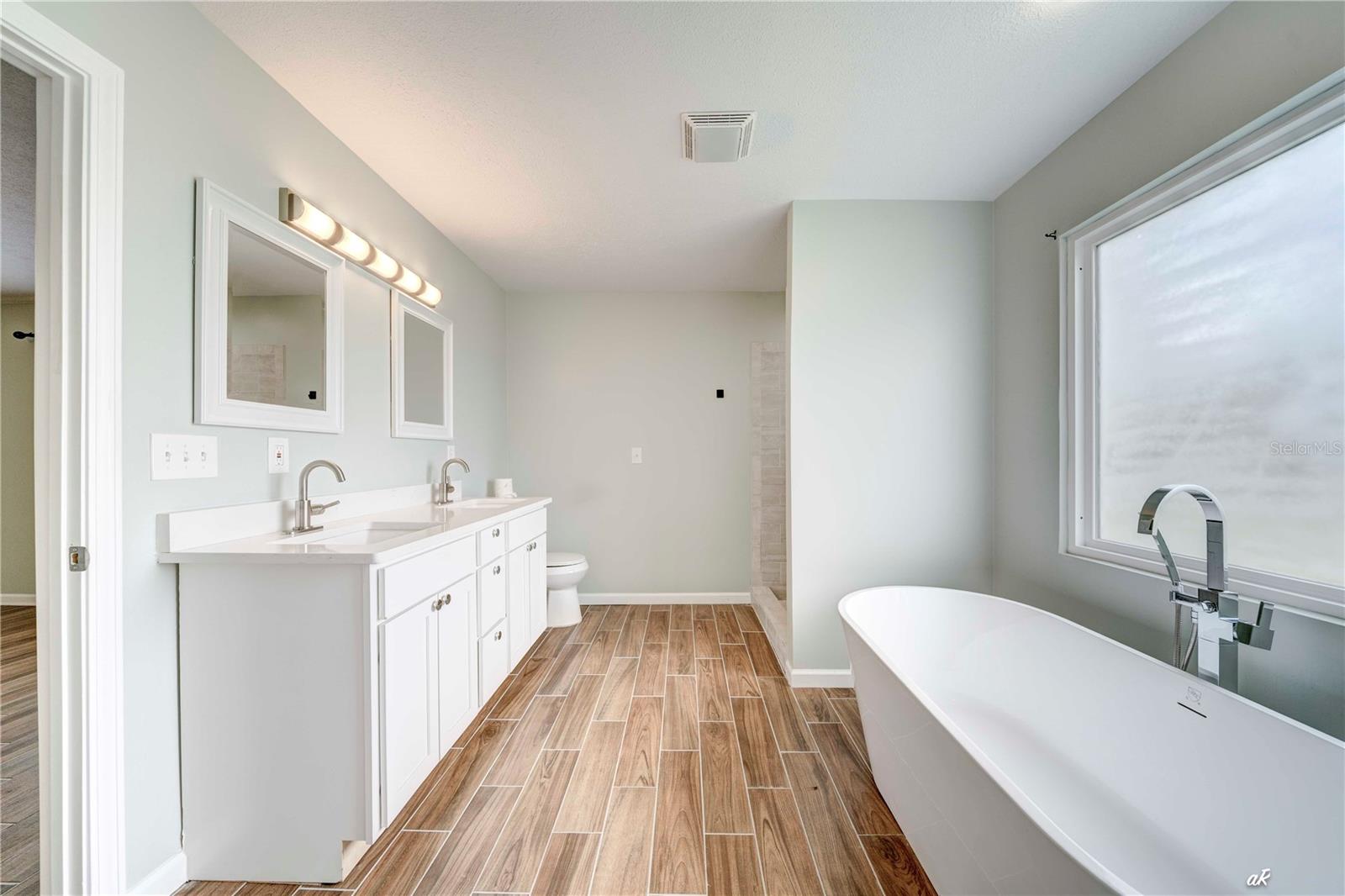 CHEROKEE HEIGHTS - Residential