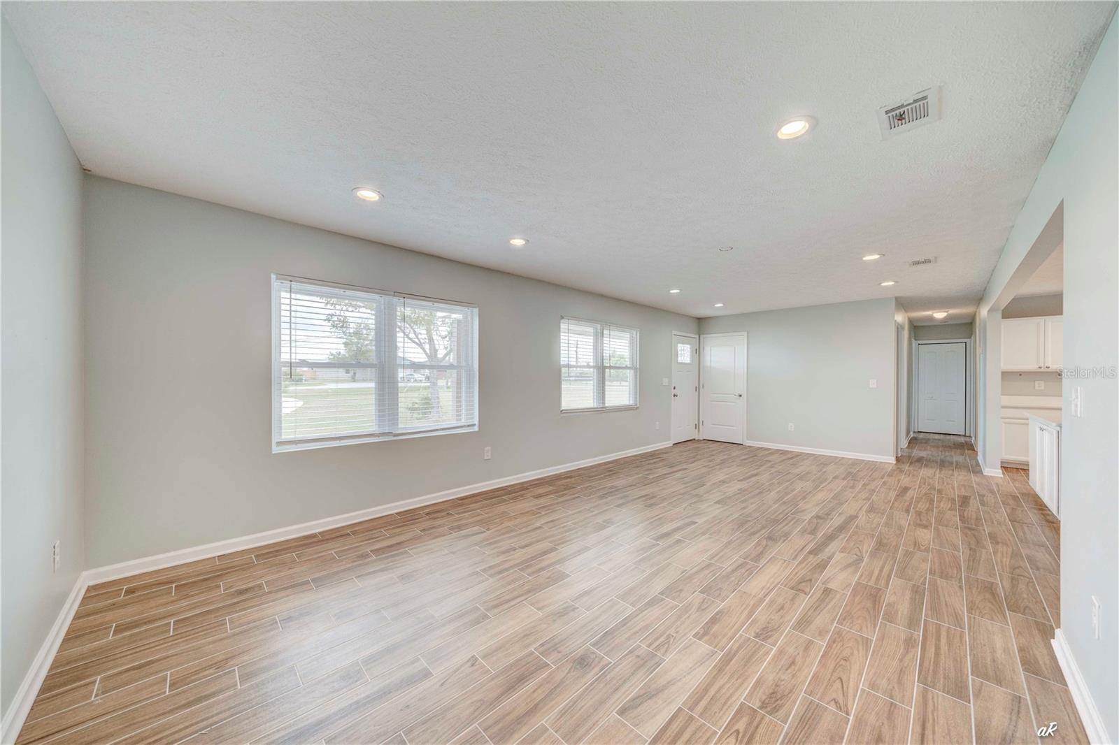 CHEROKEE HEIGHTS - Residential