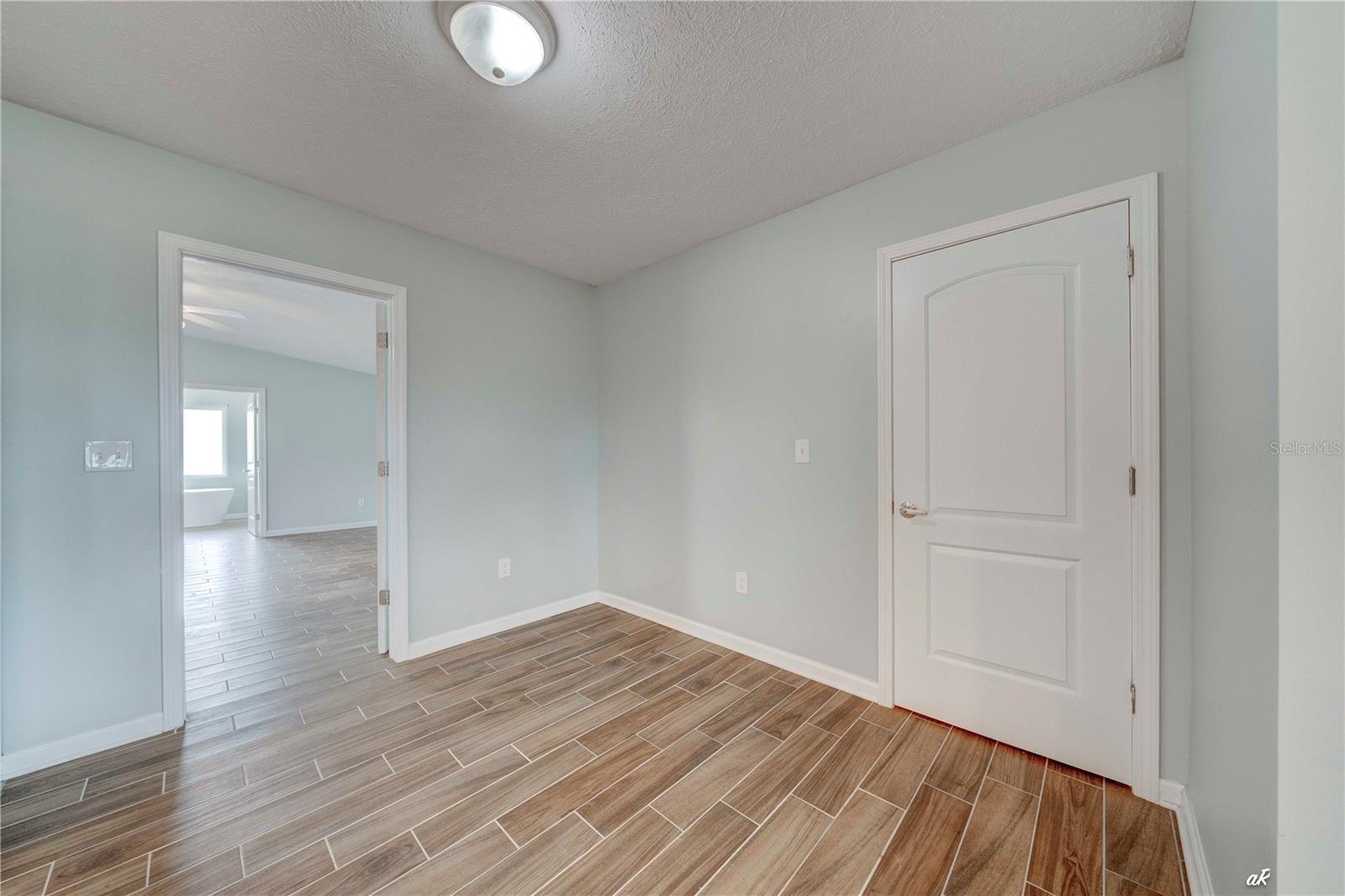 CHEROKEE HEIGHTS - Residential