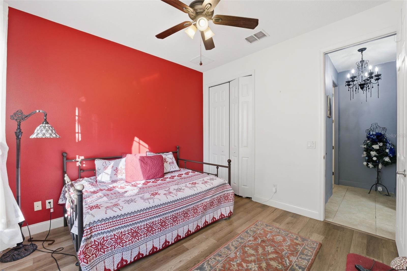 BRENTWOOD VILLAS 06 - Residential