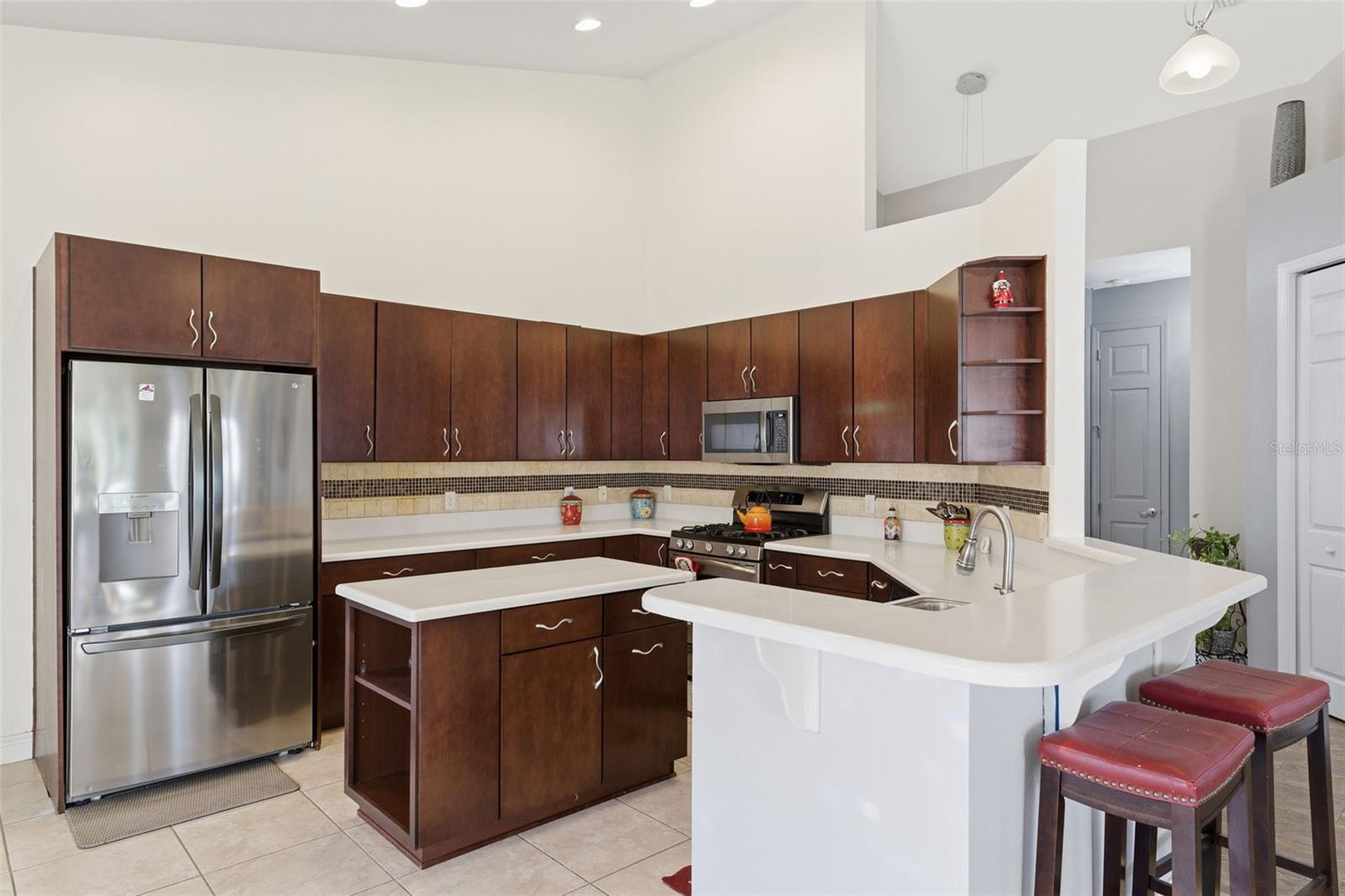 BRENTWOOD VILLAS 06 - Residential