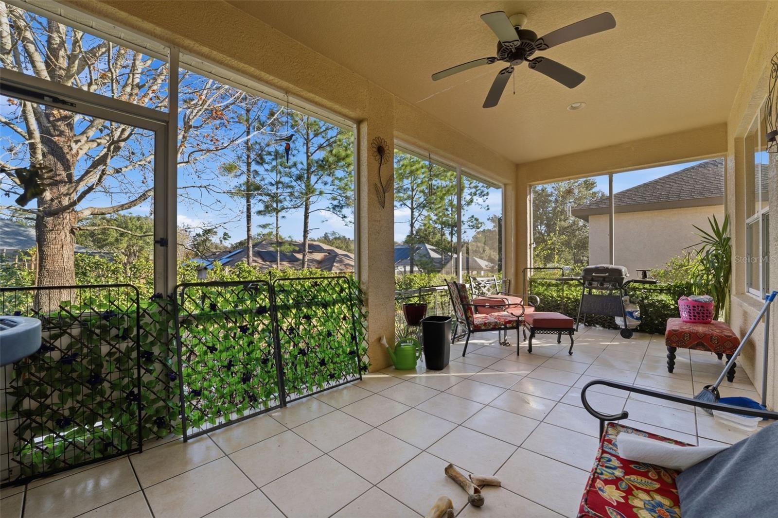 BRENTWOOD VILLAS 06 - Residential