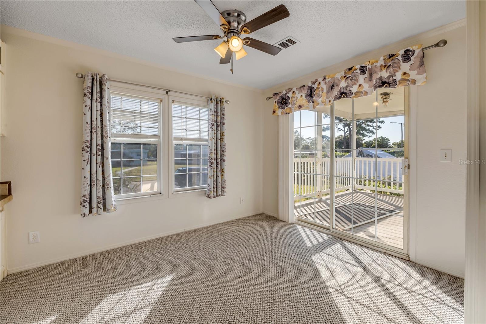 COMMONWEALTH MOBILE ESTATES - Residential